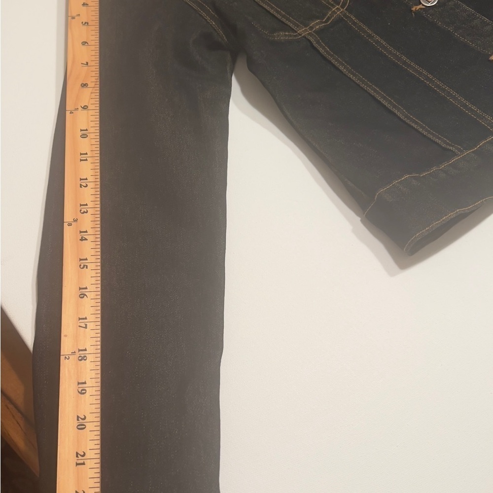 Y2K Crest Black Jean Jacket Classic Denim Style (D4) - Picture 5 of 12